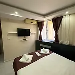 Asmali Pera Отель