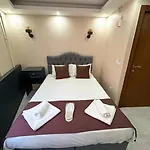 Отель Asmali Pera