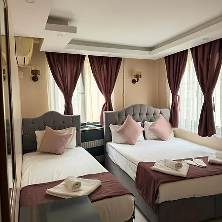 Asmali Pera Hotel