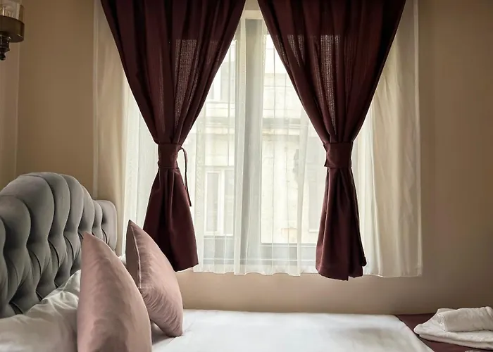 Asmali Pera Стамбул